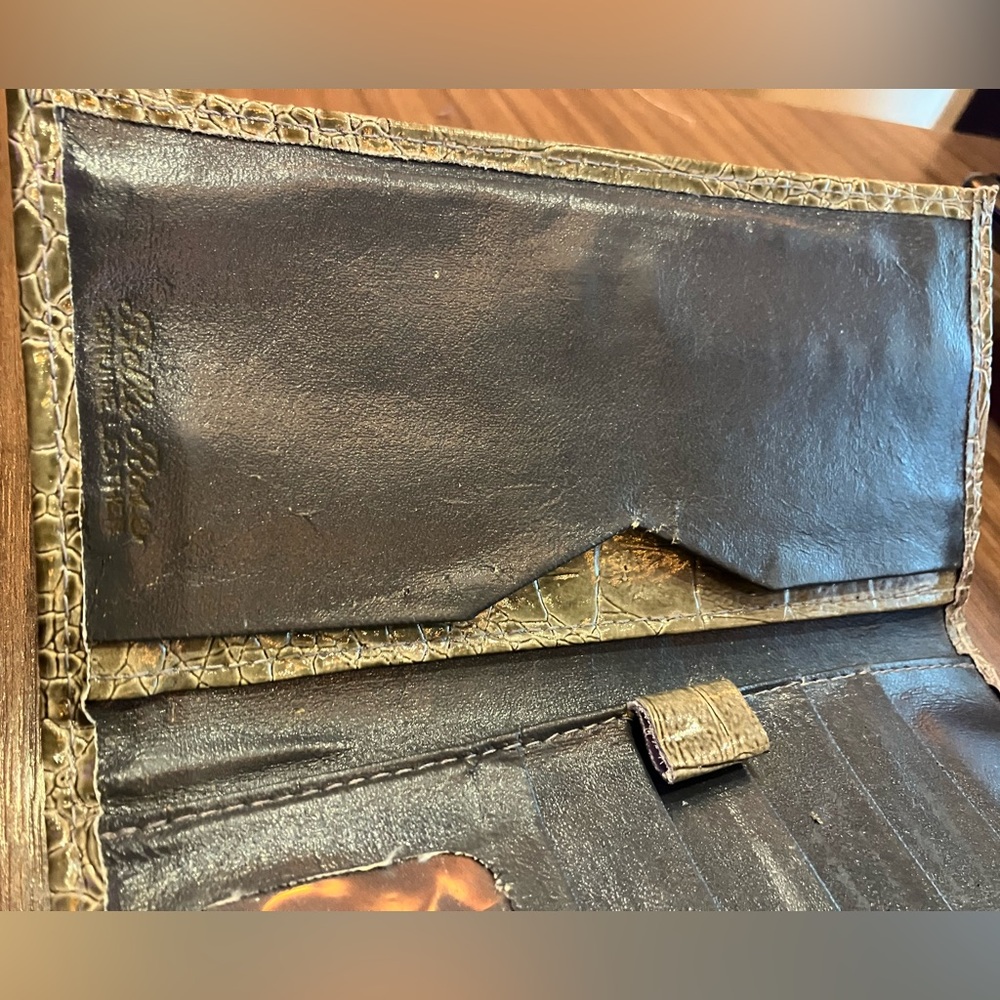 Elegant Crocodile-Embossed Clutch genuine leather - Picture 5 of 9